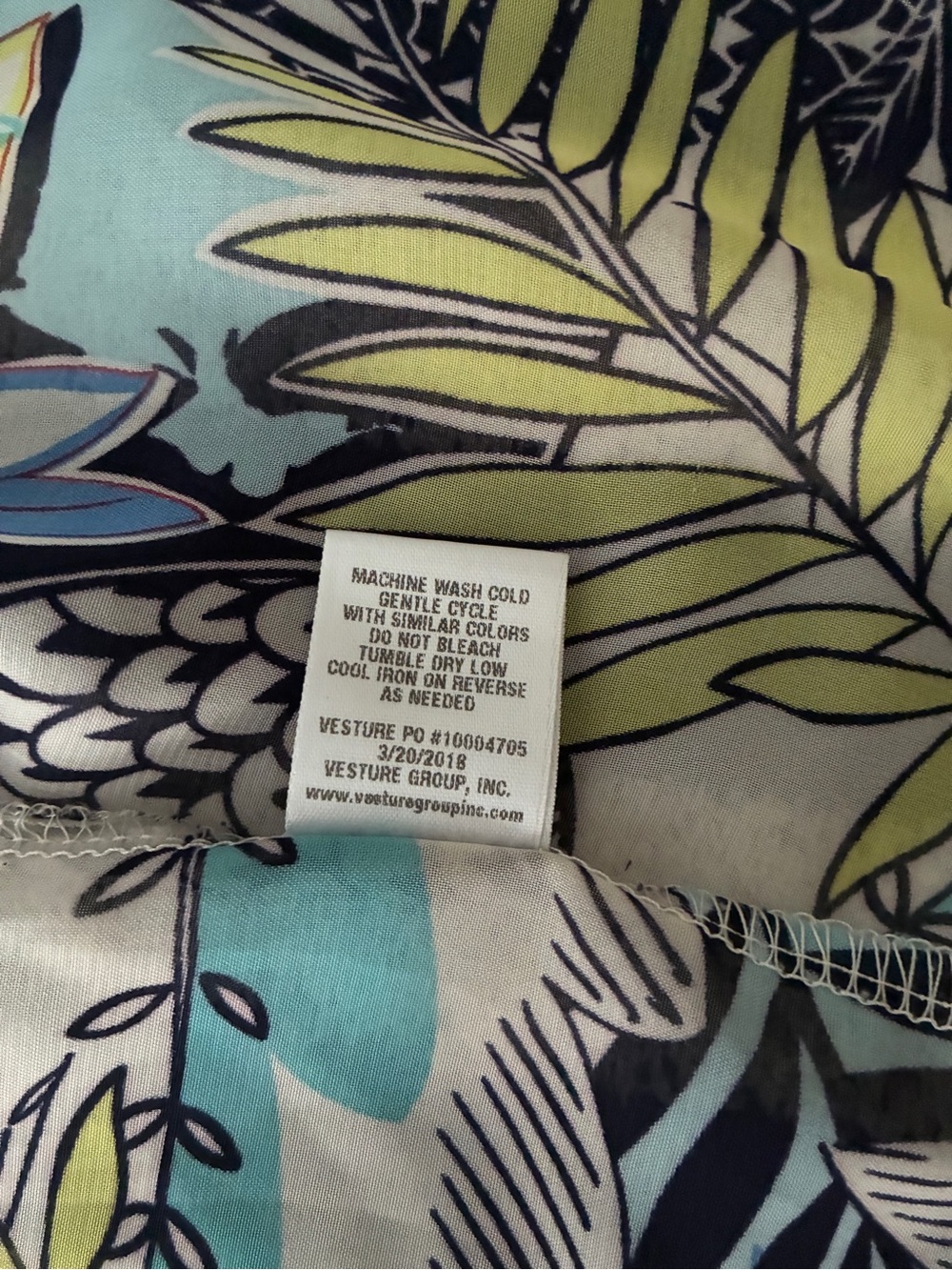 Chenault Tropical Pineapple Resort Cardigan Coverup Flutter Sleeve, Small, EUC - Picture 8 of 8